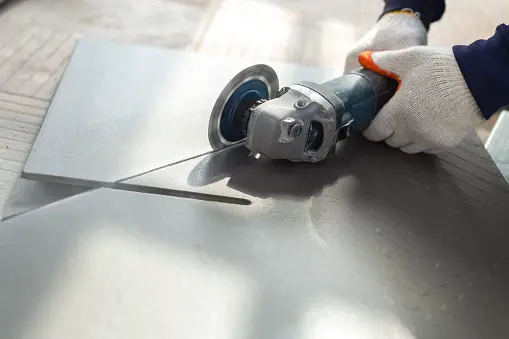 How To Cut Laminate Flooring With An Oscillating Tool